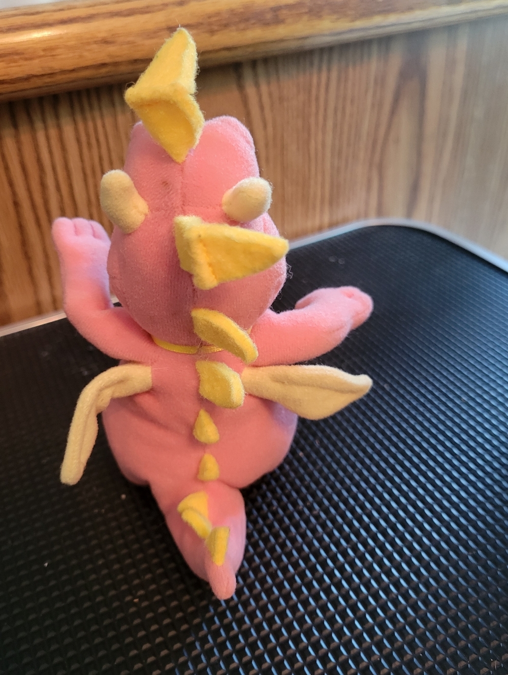 1999 DragonTales Cassie and Ord Plushes - Picture 5 of 5